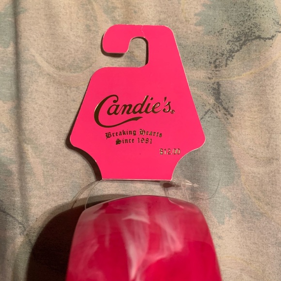 Hot pink bracelet - Picture 3 of 6